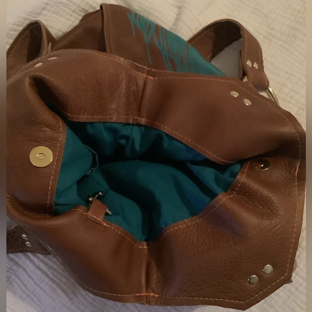 Twilight Bella Bag Stitch and Swash Large Hobo (*Flaws) - Picture 7 of 14